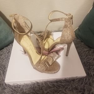 Jessica Simpson gold Stilettos 6m/36